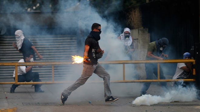 Is Venezuela the failed state of South America?